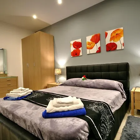 With Sea Views Apartamento Marsaskala